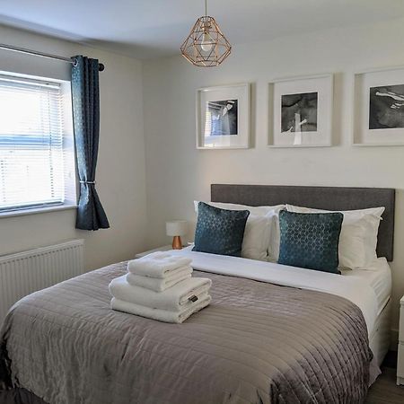 היי וויקומב Saffron Court By Wycombe Apartments - Apt 06 מראה חיצוני תמונה