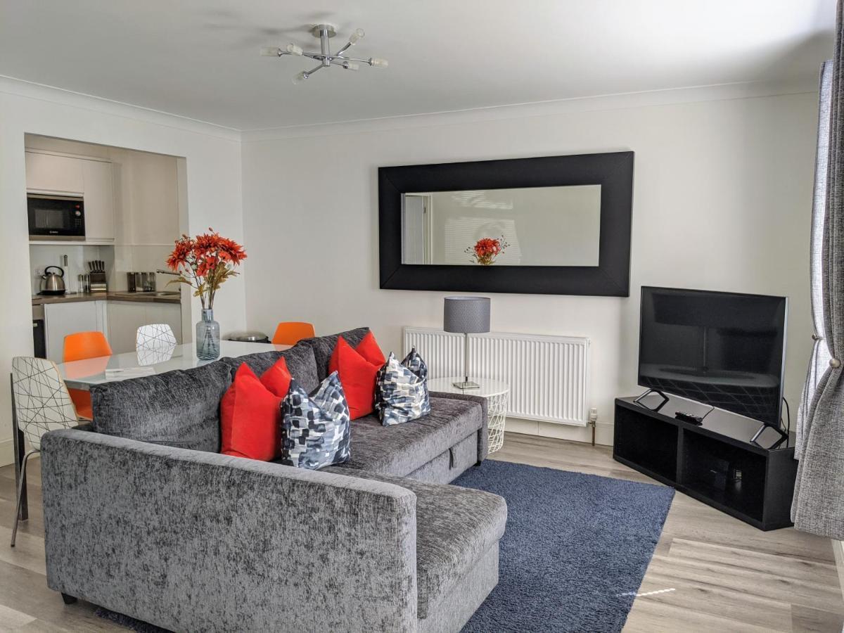 היי וויקומב Saffron Court By Wycombe Apartments - Apt 06 מראה חיצוני תמונה